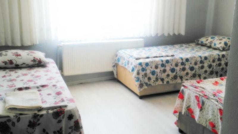 Celik Motel Sultanica Bagian luar foto