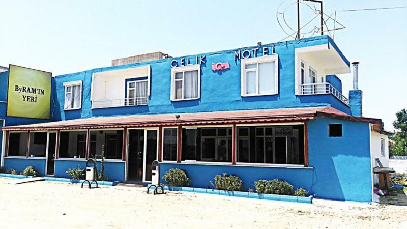 Celik Motel Sultanica Bagian luar foto